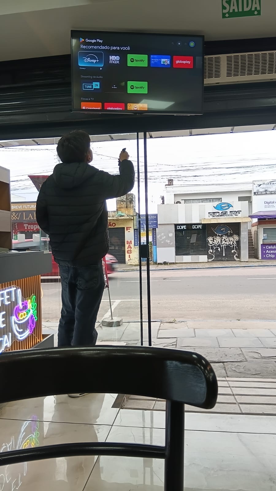 Tela em funcionamento em um ponto de mídia da Flanpy